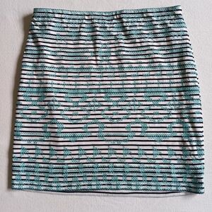 THML Black, White, and Teal Embroided Patterned Skirt Sz Sm